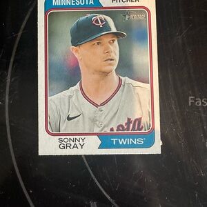 Minnesota Twins Baseball Card Sonny Grey